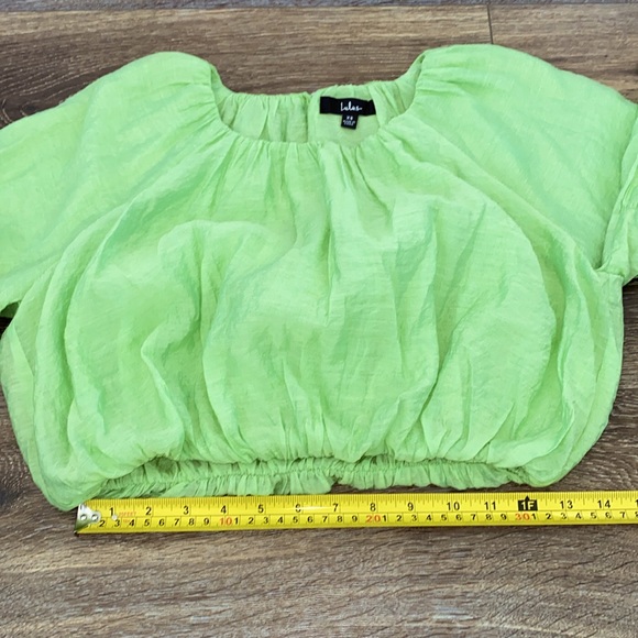 NWOT💚 Lulu's Total Bliss Lime Green Balloon Sleeve Crop Top Size XS - Picture 16 of 16